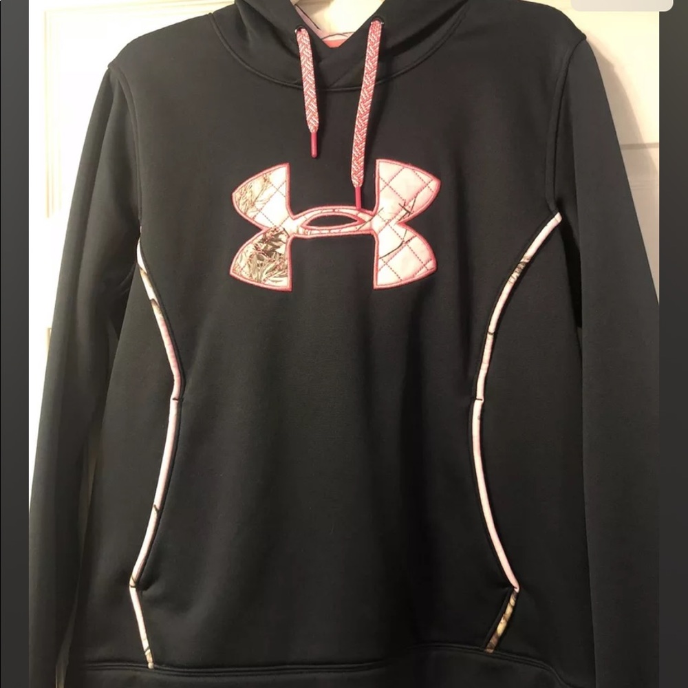 Under armour sweatshirt